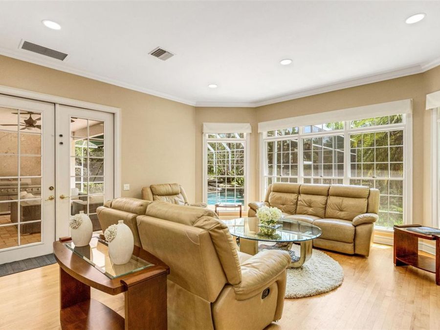 Property Image 64