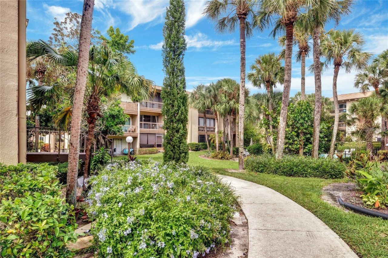 626 Orange Drive, Unit 243, Altamonte Springs, FL 32701 Photo