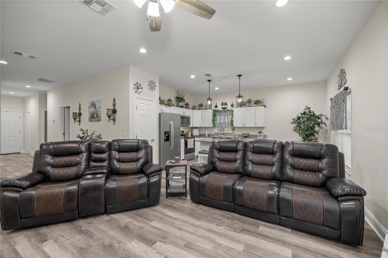 2 Magnolia Pass Trace , Ocklawaha, FL 32179 Photo