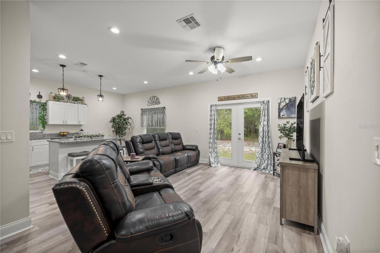 2 Magnolia Pass Trace , Ocklawaha, FL 32179 Photo