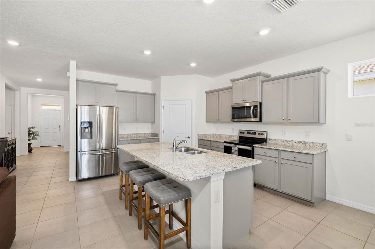 13204 Waterleaf Garden Circle , Riverview, FL 33579 Photo