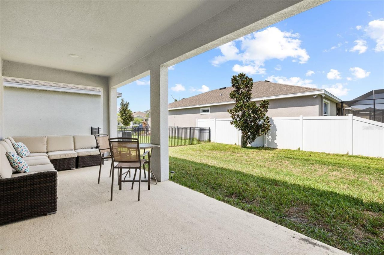 13204 Waterleaf Garden Circle , Riverview, FL 33579 Photo