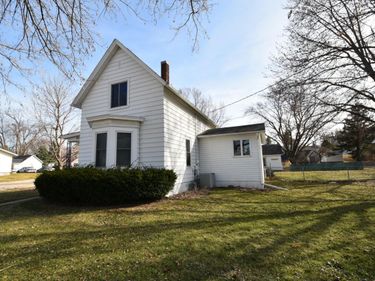 267 E 4th Street, Zumbrota, MN 55992