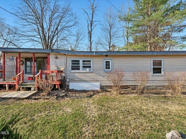 89 Morris Road, Colonie, NY 12304