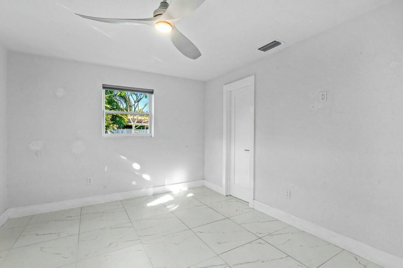 8719 40th Terrace N, Palm Beach Gardens, FL 33410 Photo