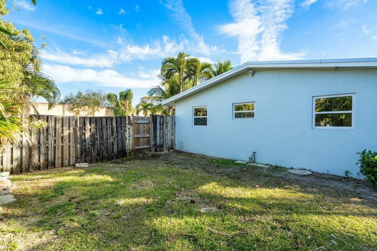 8719 40th Terrace N, Palm Beach Gardens, FL 33410 Photo