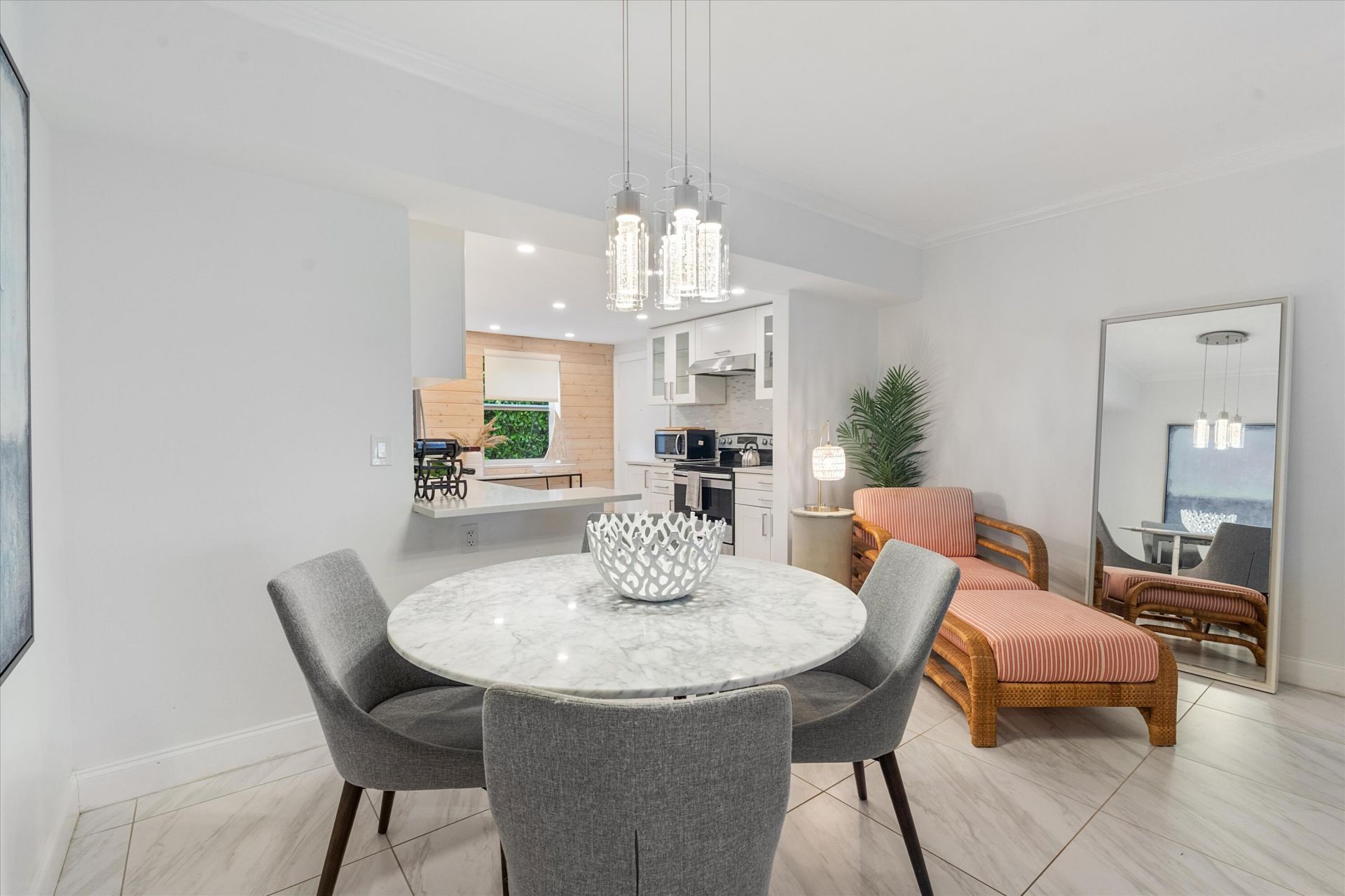 1015 Ingraham Avenue, Unit 9, Delray Beach, FL 33483 Photo