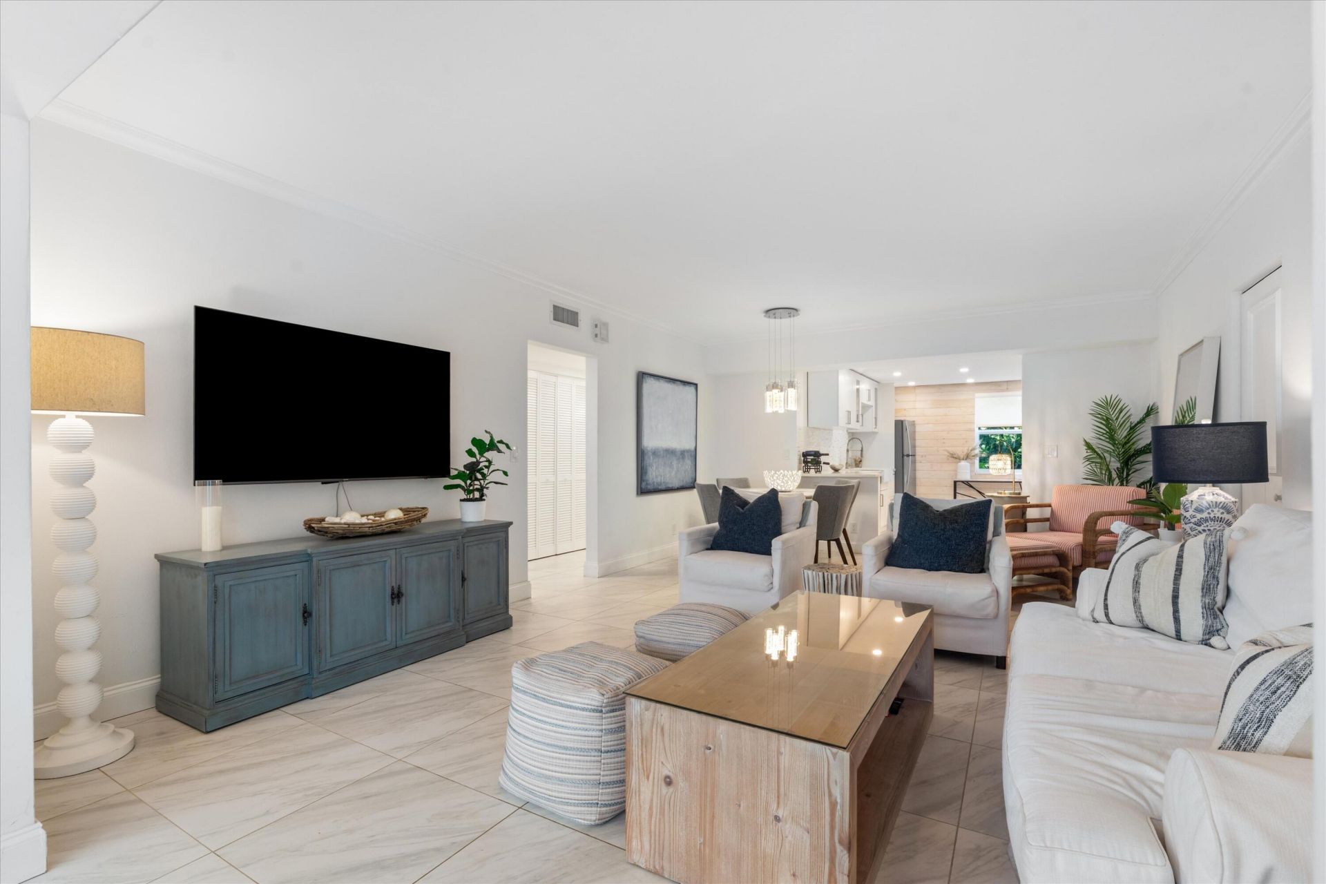 1015 Ingraham Avenue, Unit 9, Delray Beach, FL 33483 Photo