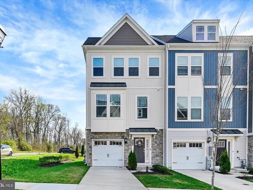 1819 Betterton Rd, Essex, MD 21221 Main Photo