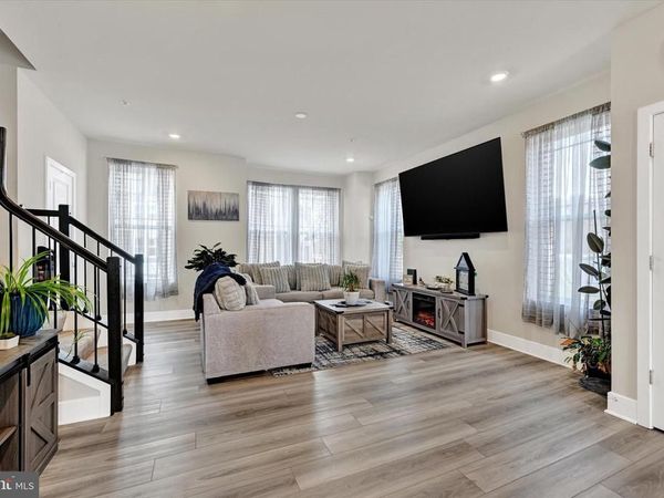 1819 BETTERTON RD, ESSEX, MD 21221