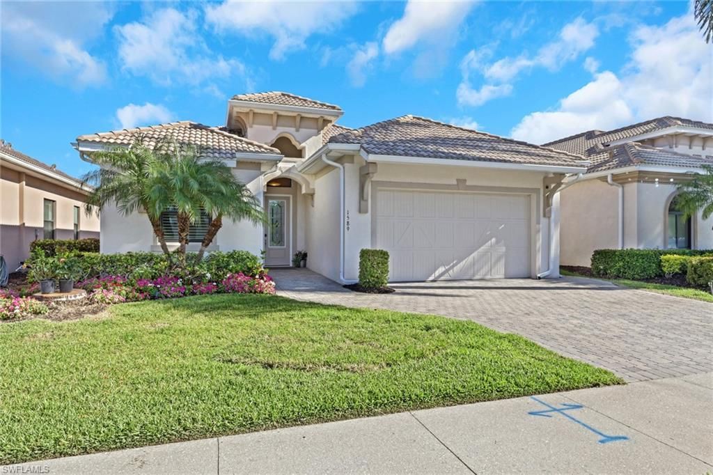 1589 Serrano Cir, Naples, FL 34105 Photo