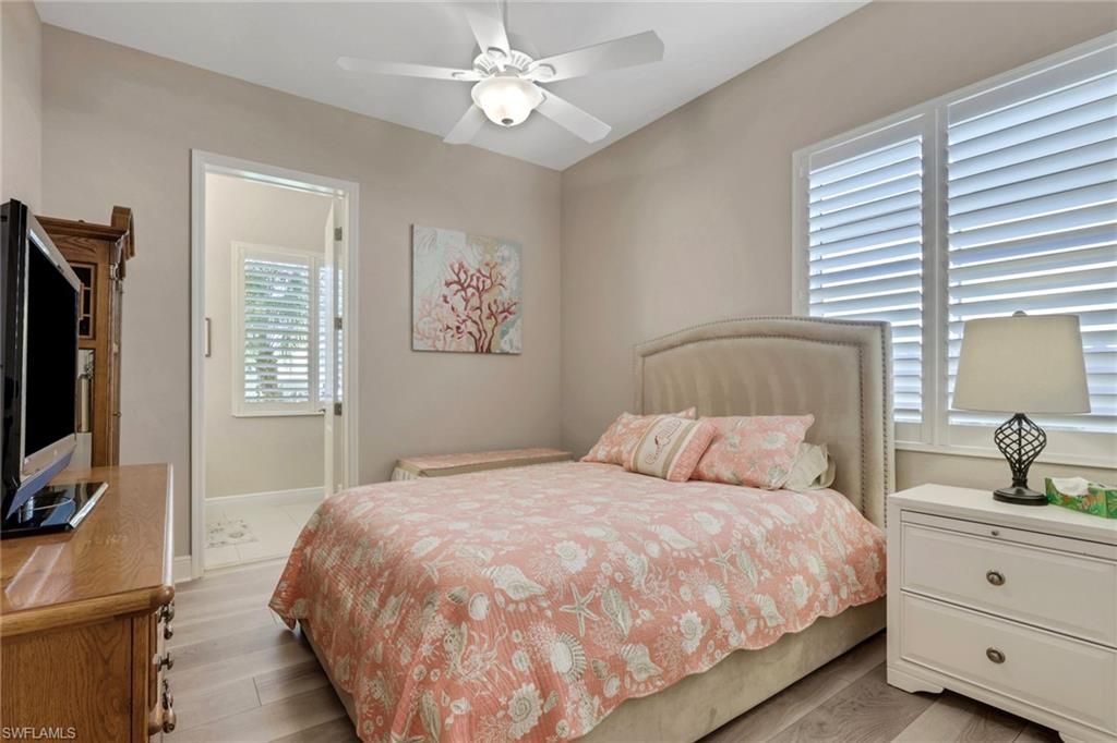 1589 Serrano Cir, Naples, FL 34105 Photo