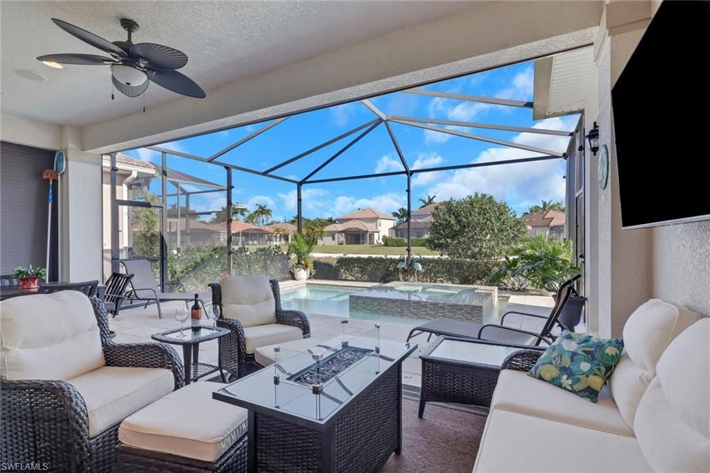 1589 Serrano Cir, Naples, FL 34105 Photo