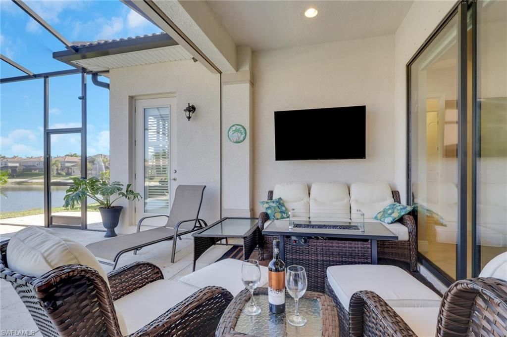 1589 Serrano Cir, Naples, FL 34105 Photo