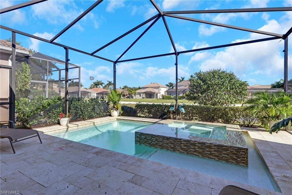 1589 Serrano Cir, Naples, FL 34105 Photo