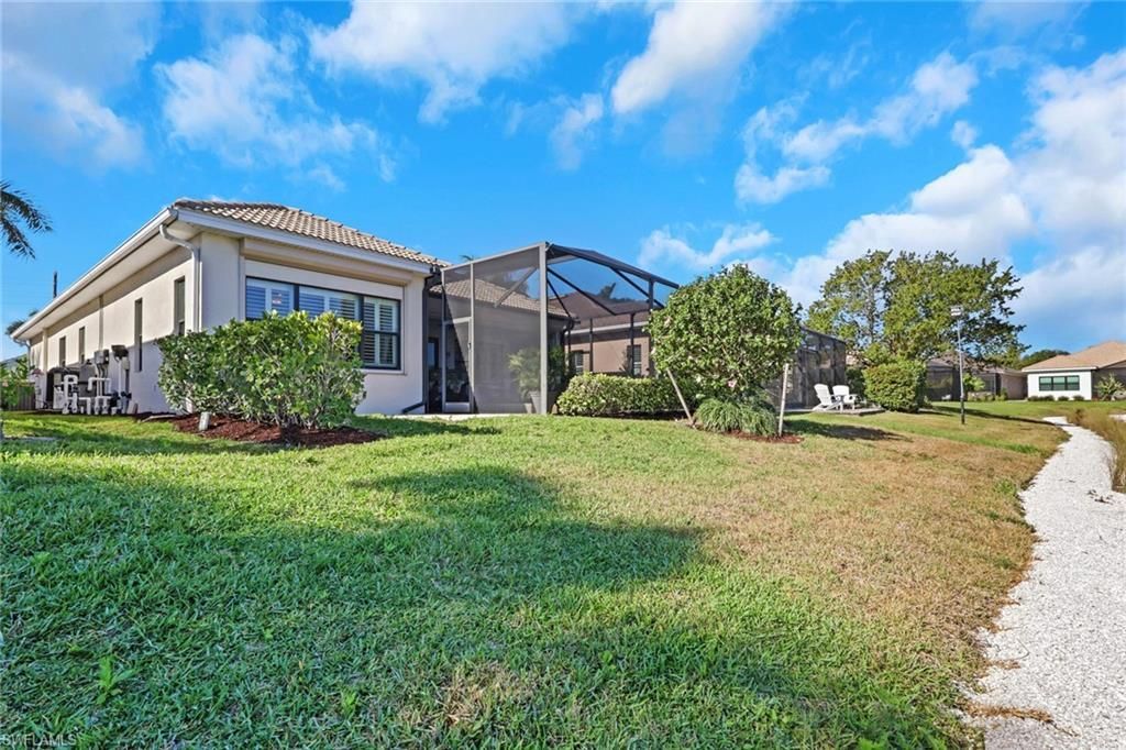 1589 Serrano Cir, Naples, FL 34105 Photo