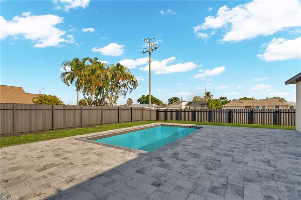 2 SE 20th Ct, Cape Coral, FL 33990 Photo