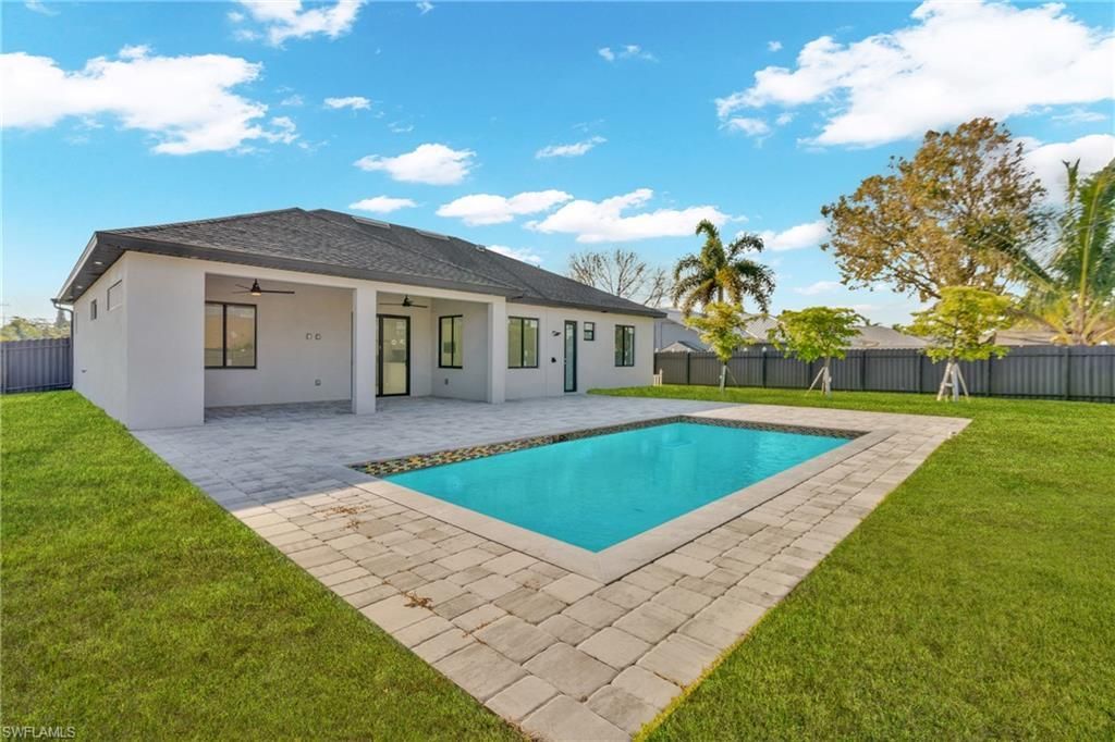 2 SE 20th Ct, Cape Coral, FL 33990 Photo