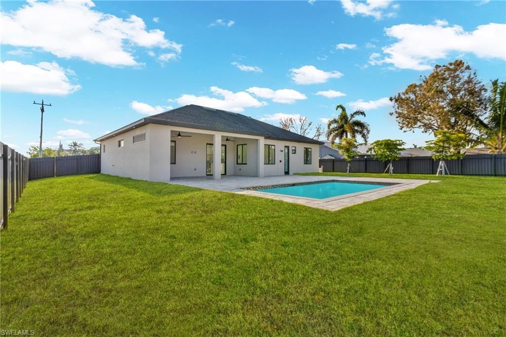 2 SE 20th Ct, Cape Coral, FL 33990 Photo