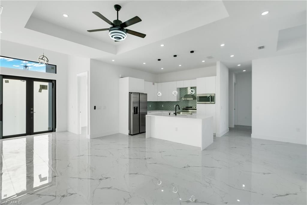 2 SE 20th Ct, Cape Coral, FL 33990 Photo