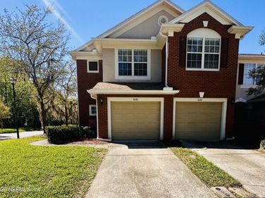 8498 CLIMBING IVY Trail S, Jacksonville, FL 32216