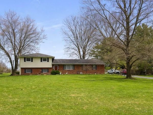 10590 Marie Lane , Pickerington, OH 43147