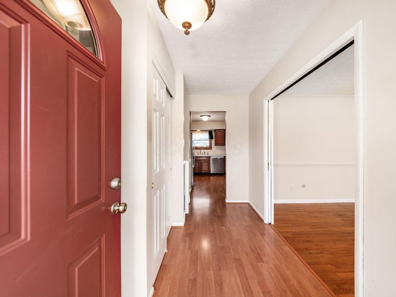 10590 Marie Lane, Pickerington, OH 43147 Photo 5