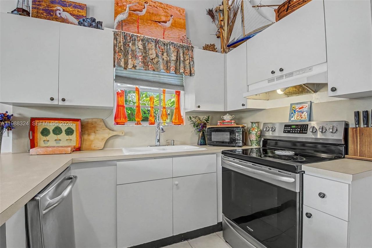 21040 SW 85th Pass , Cutler Bay, FL 33189 Photo