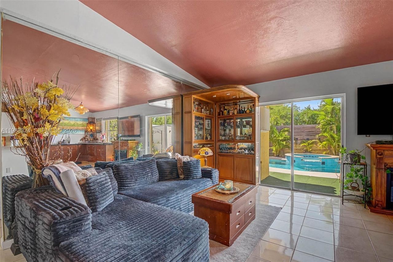 21040 SW 85th Pass , Cutler Bay, FL 33189 Photo