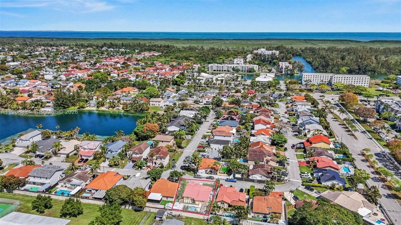 21040 SW 85th Pass , Cutler Bay, FL 33189 Photo