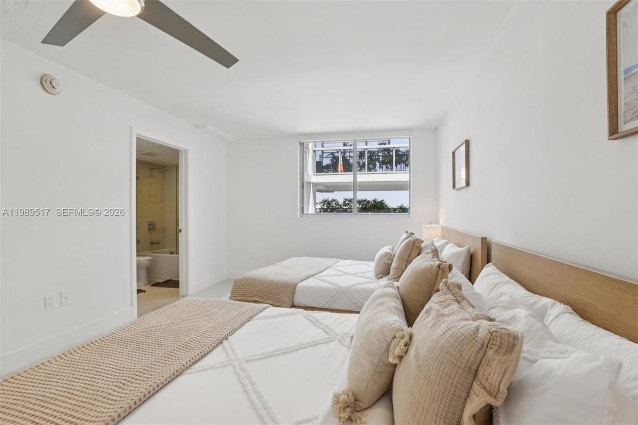 1100 100th St , Unit 703, Bay Harbor Islands, FL 33154 Photo