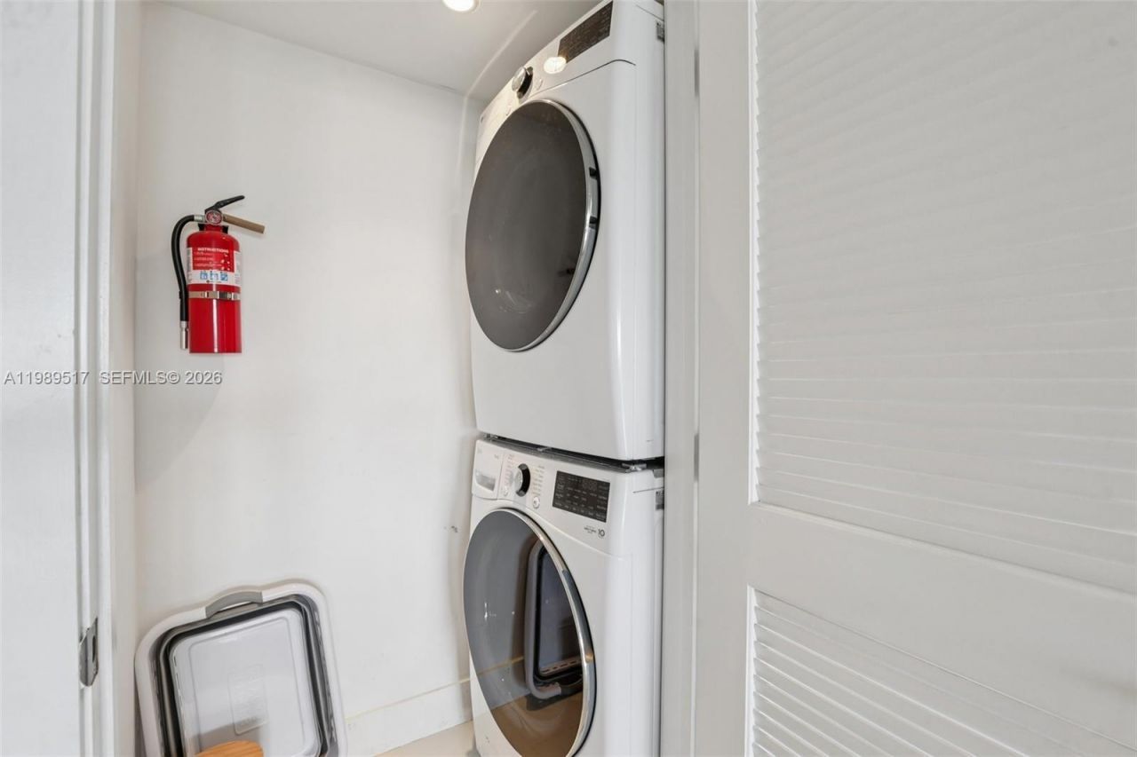 1100 100th St , Unit 703, Bay Harbor Islands, FL 33154 Photo