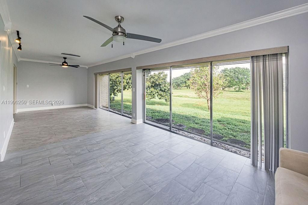 5311 Banyan Ln, Tamarac, FL 33319 Photo