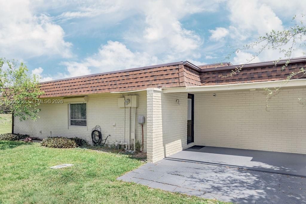 5311 Banyan Ln, Tamarac, FL 33319 Photo