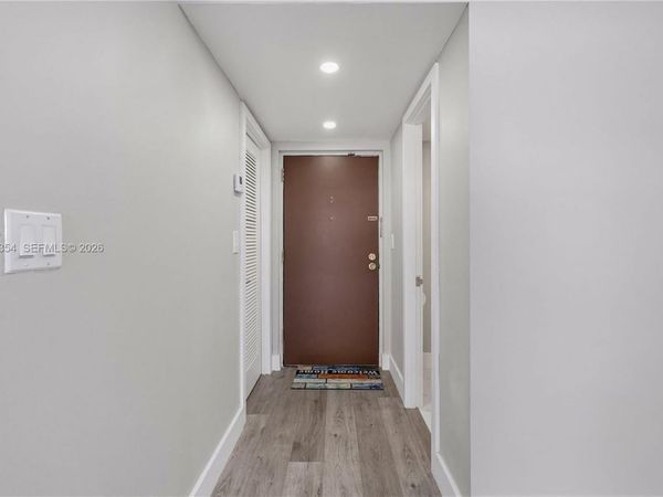 300 NW 42nd Ave , Unit 409, Miami, FL 33126