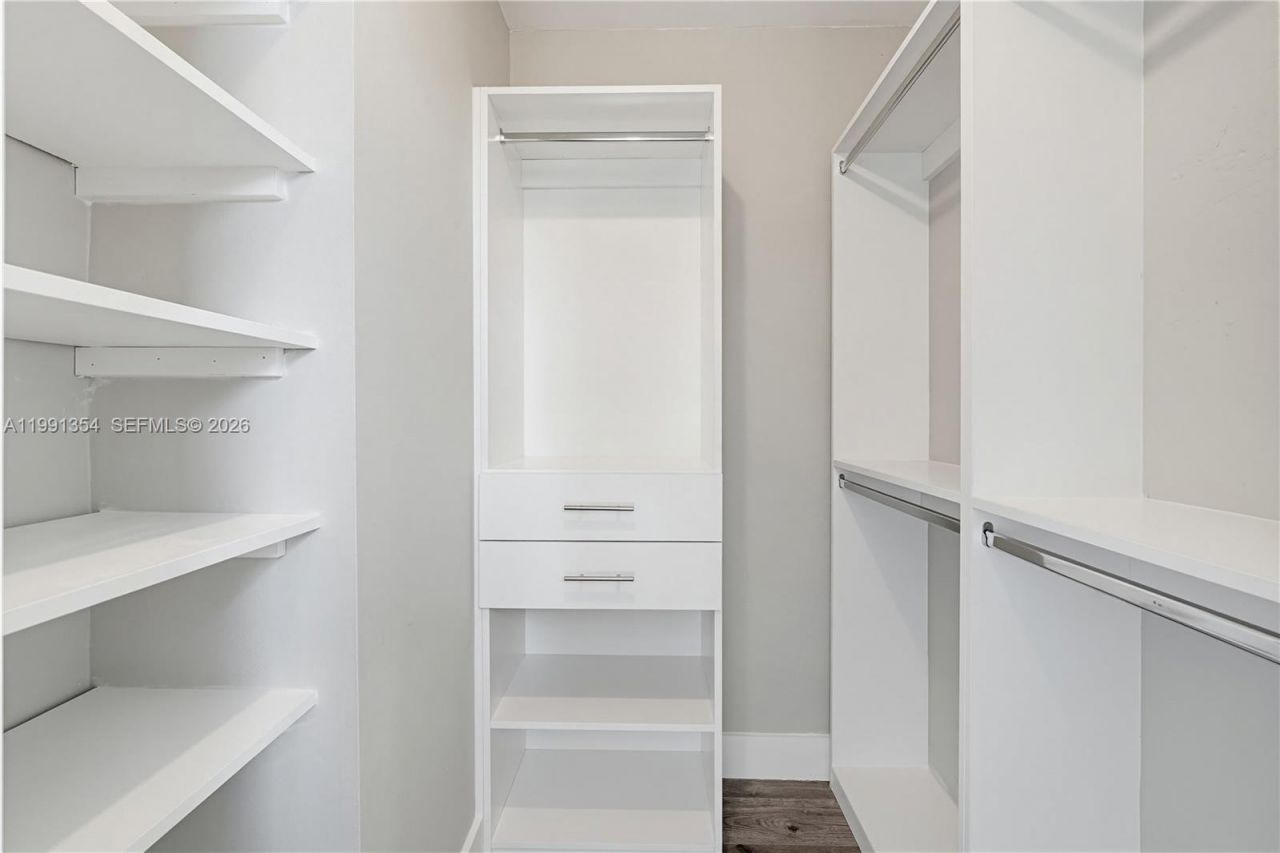 300 NW 42nd Ave , Unit 409, Miami, FL 33126 Photo