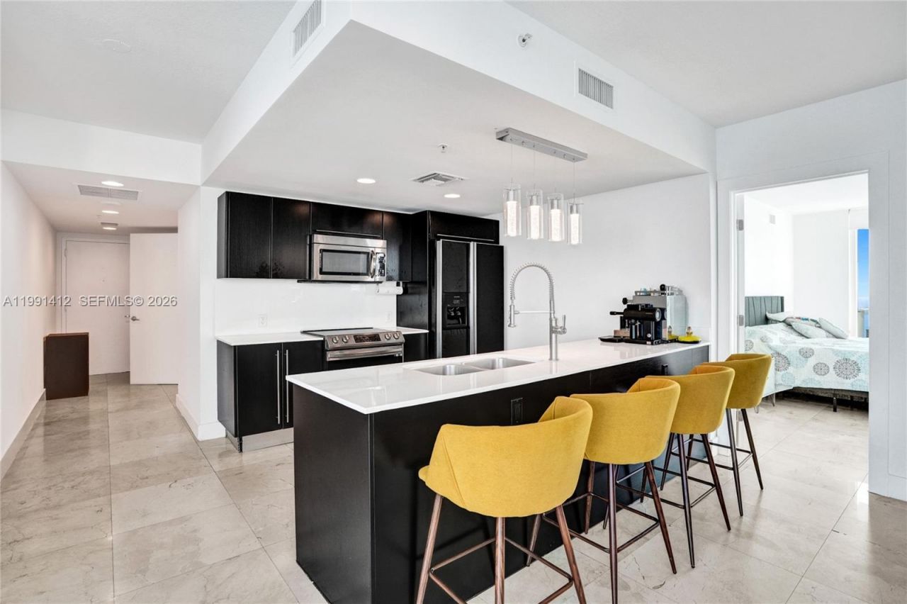 665 NE 25th St , Unit 2105, Miami, FL 33137 Photo