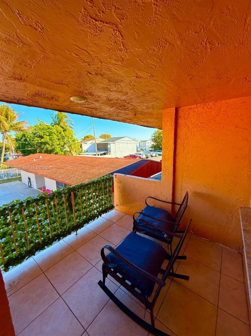 6850 W 14th Ct , Unit A21, Hialeah, FL 33014 Photo