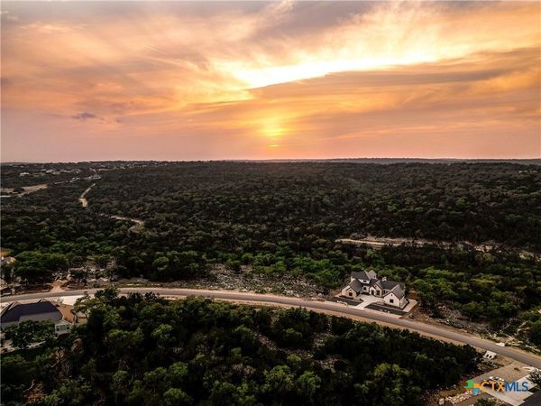1333 Powder Ridge Road, New Braunfels, TX 78132
