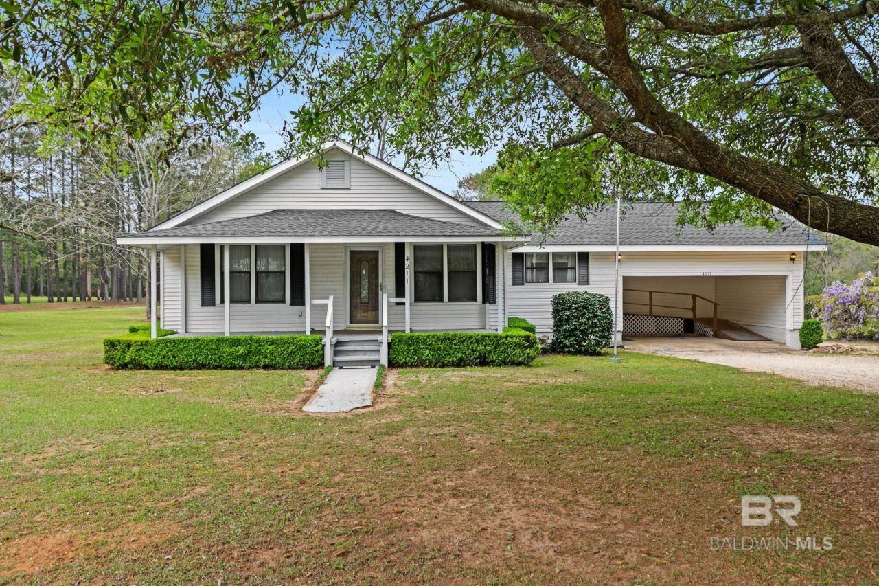 4211 N Highway 99, Century, FL 32535 Main Photo