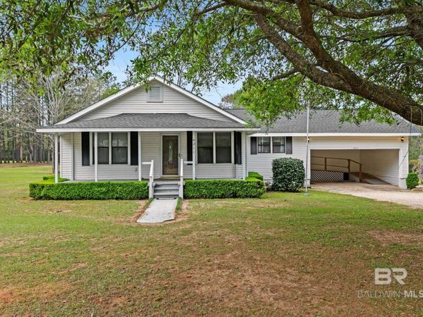 4211 N Highway 99, Century, FL 32535