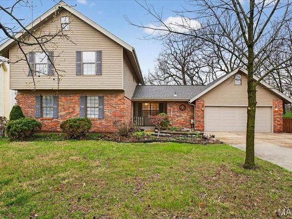 7127 Honey Lane , St Louis, MO 63129
