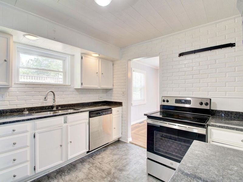 131 Kennedy Road, Covington, KY 41011 Photo 16