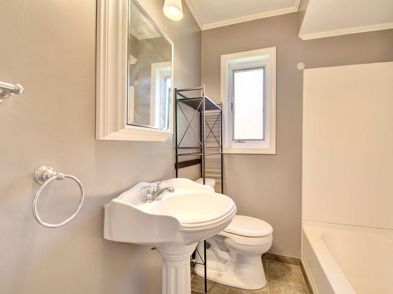 131 Kennedy Road, Covington, KY 41011 Photo 22