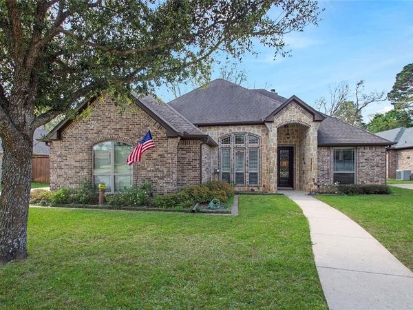 8529 Castleton Way, Tyler, TX 75703