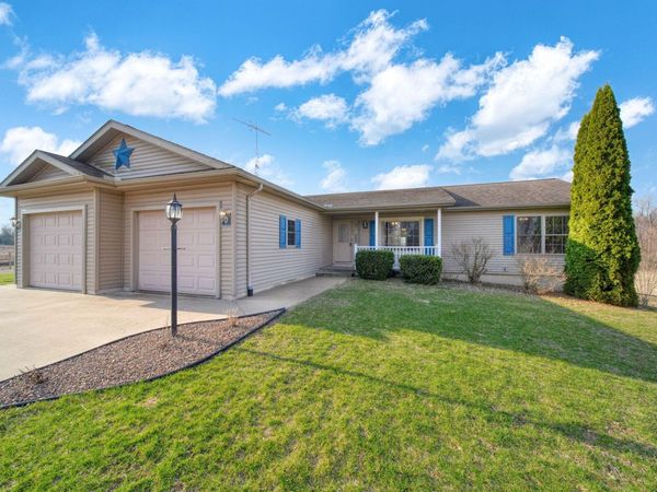 11323 Miner Road, Parma, MI 49269