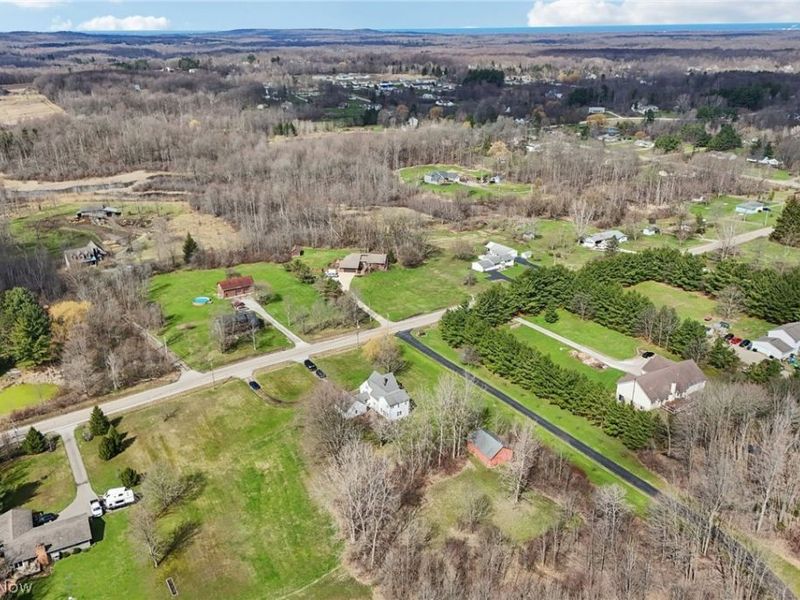 9877 Cutts Road, Chardon, OH 44024 Photo 46