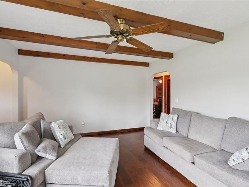 9877 Cutts Road, Chardon, OH 44024 Photo 6