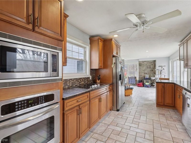 9877 Cutts Road, Chardon, OH 44024 Photo 9