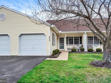 1013 HASTINGS BOULEVARD , Unit 1013, YORK, PA 17402